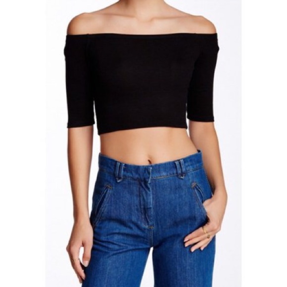 Soprano Off-shoulder Crop Top